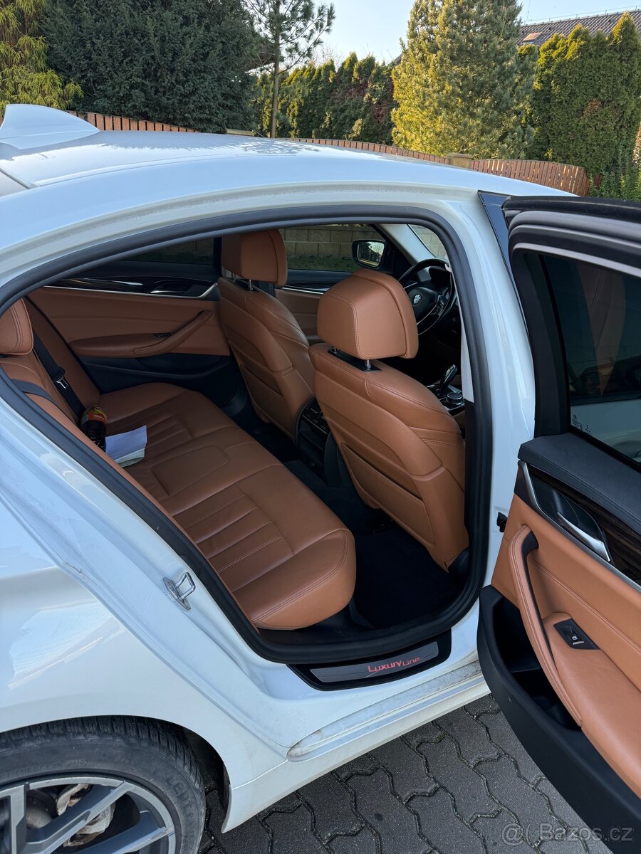 BMW G30 540i luxury line - 5