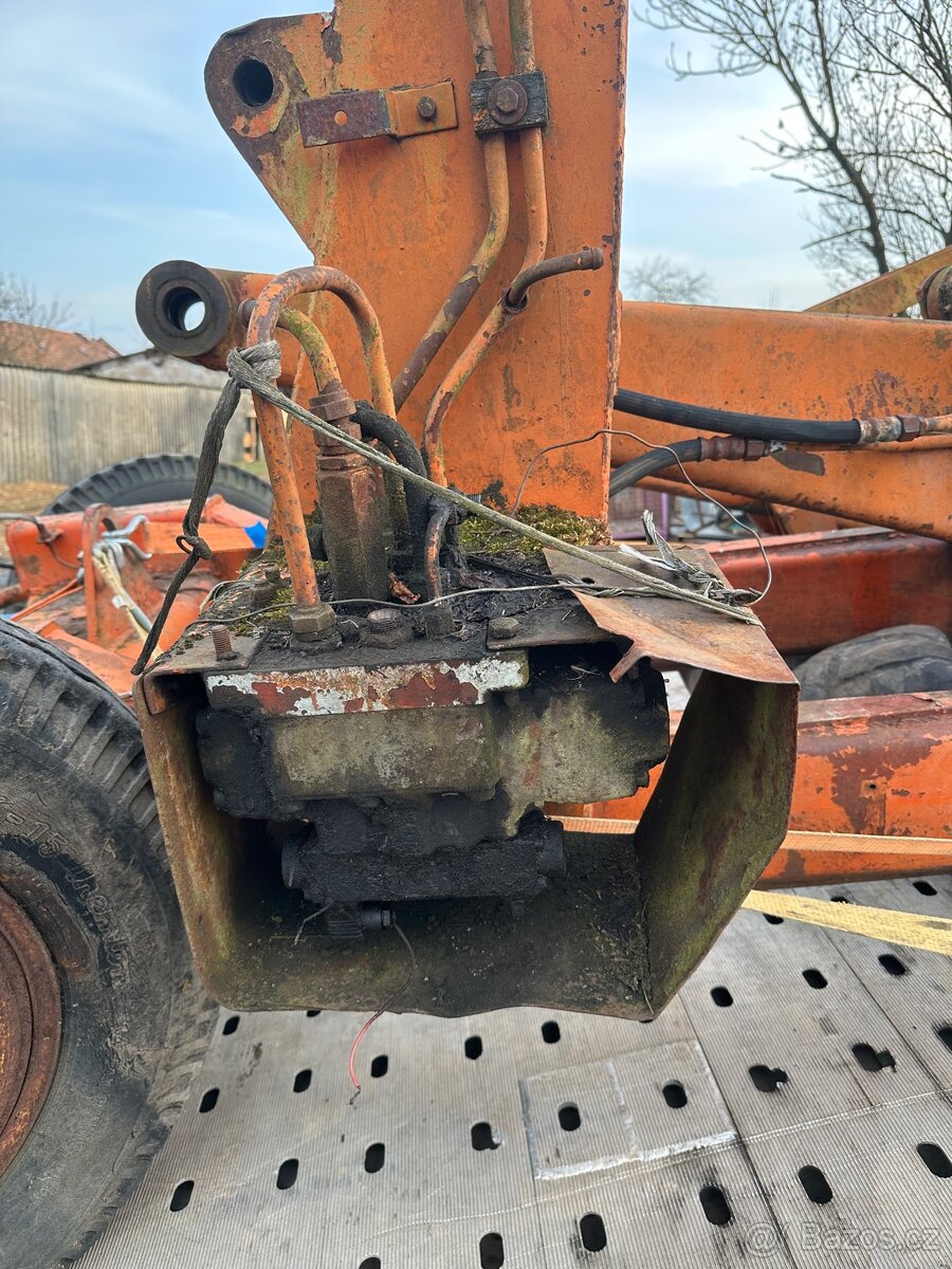 Zetor celni nakladac - 5