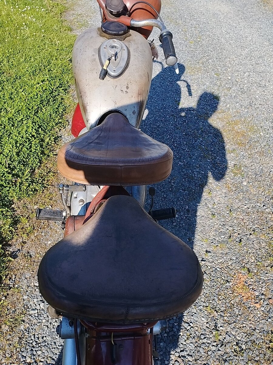 Jawa 250 pérák - 5