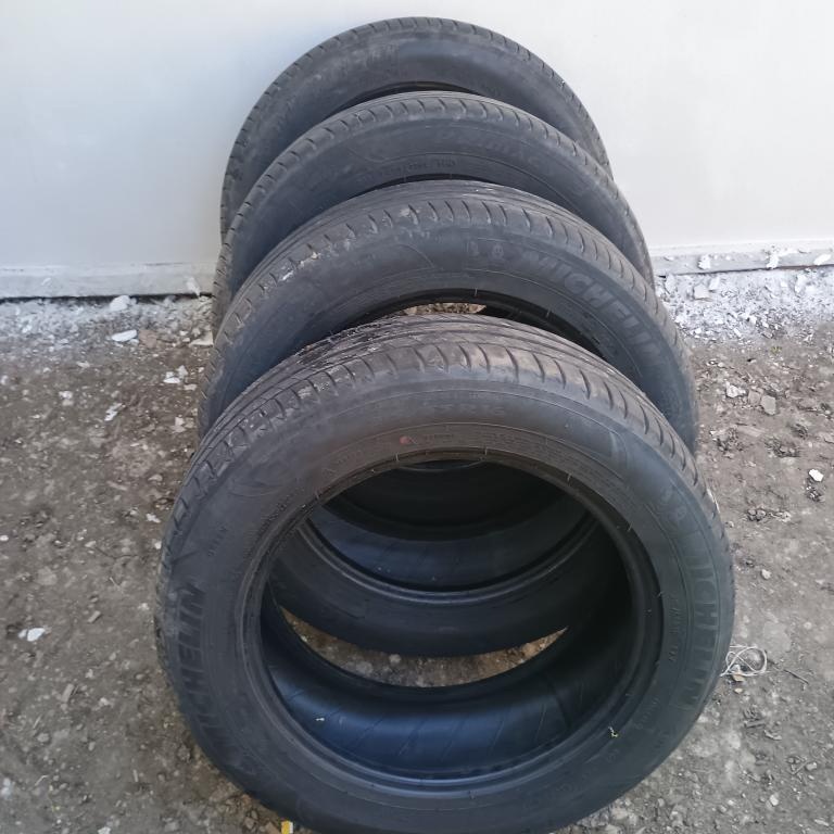 Pneu 215/55/16 - 5