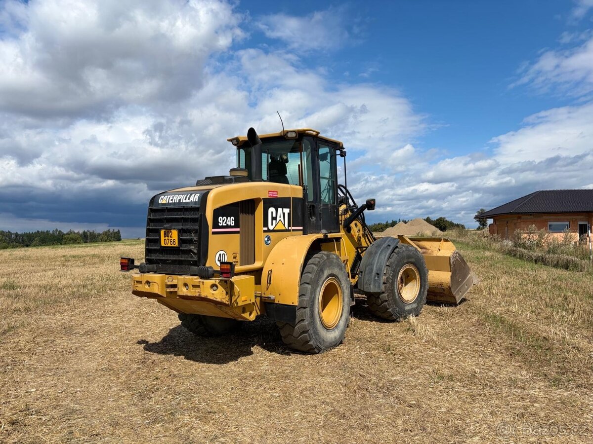 Zemni práce Venc, s.r.o., kolový nakladač - 5