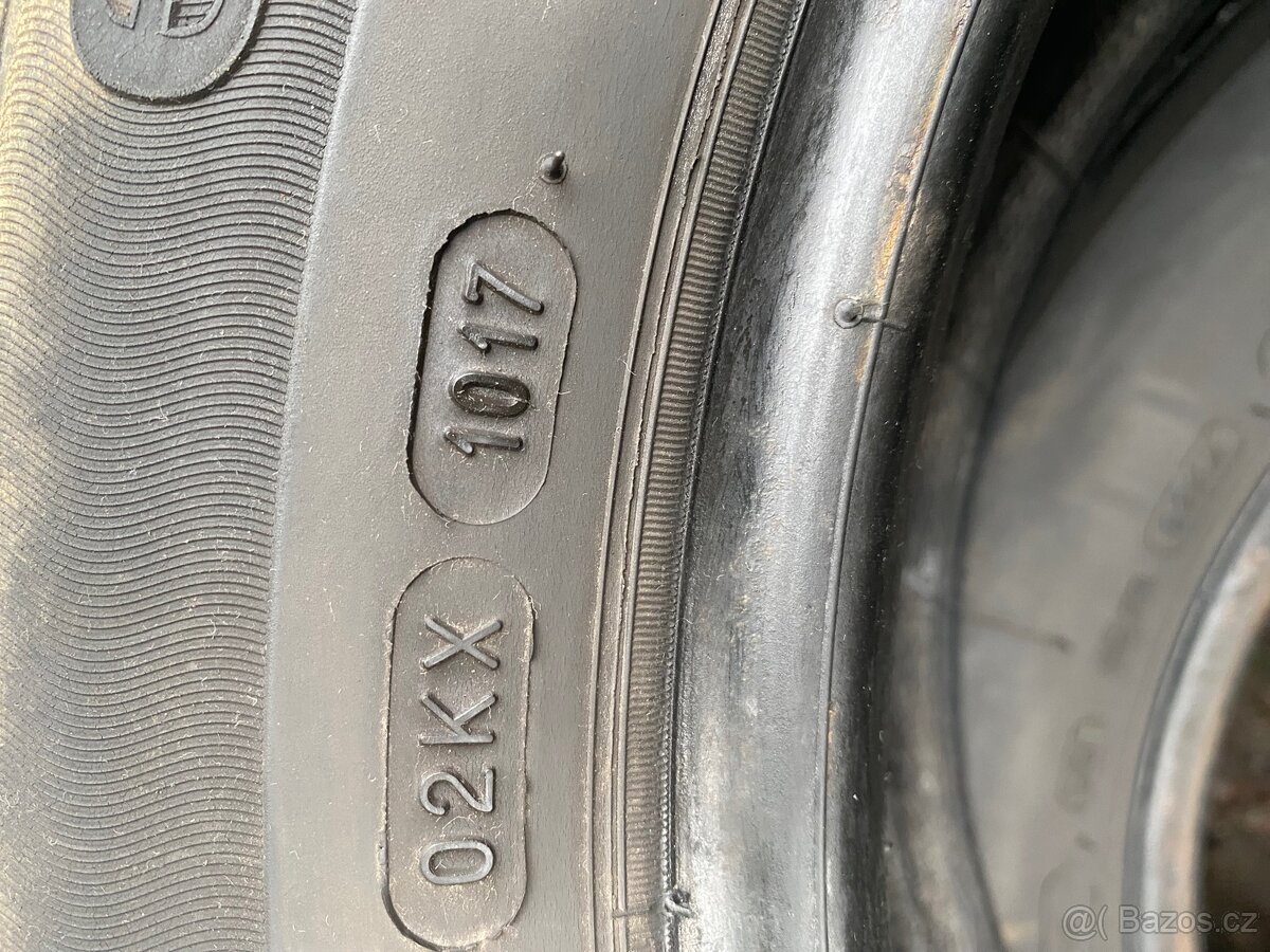 205/60 R16 96H Michelin 3x5mm dot1017 Letní - 5