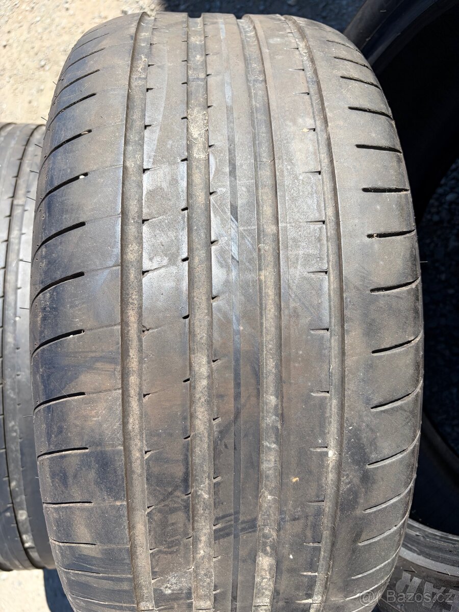 Letní gumy Goodyear 245/40/19 - 5
