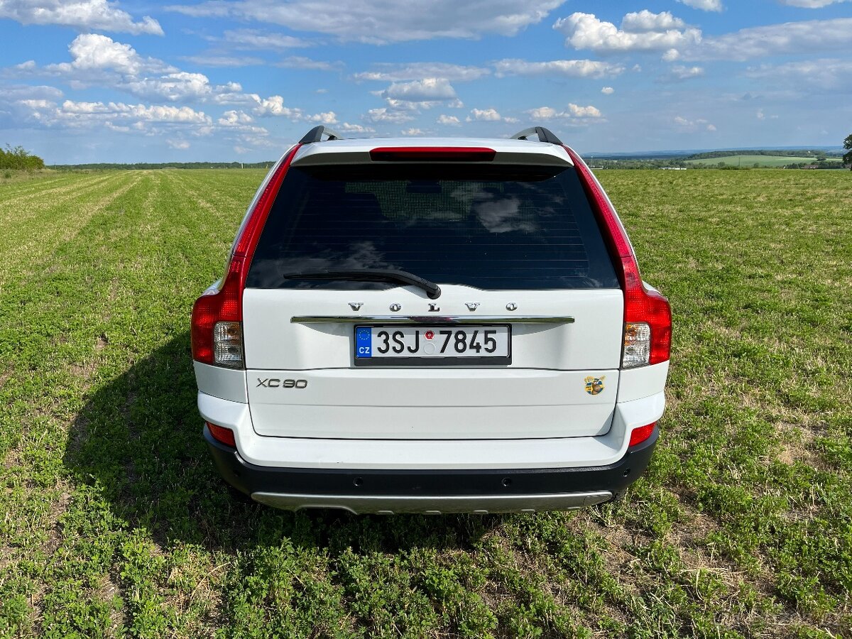 VOLVO XC90 3,2 6 válců benzín - 5