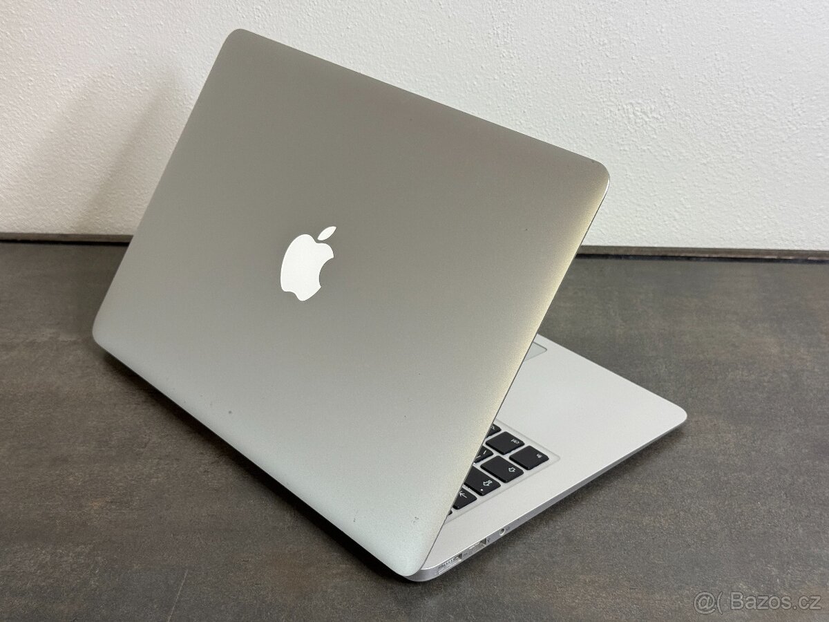 MacBook Air 13" 2014 / i5 / 4GB RAM / 128GB SSD - DPH - 5