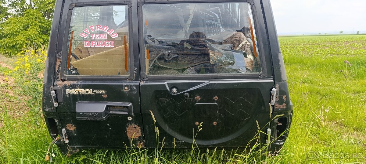 Prodám Nissan patrol y60 - 5