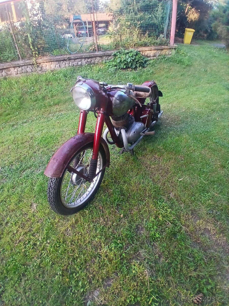 Jawa Perak 250 - 5