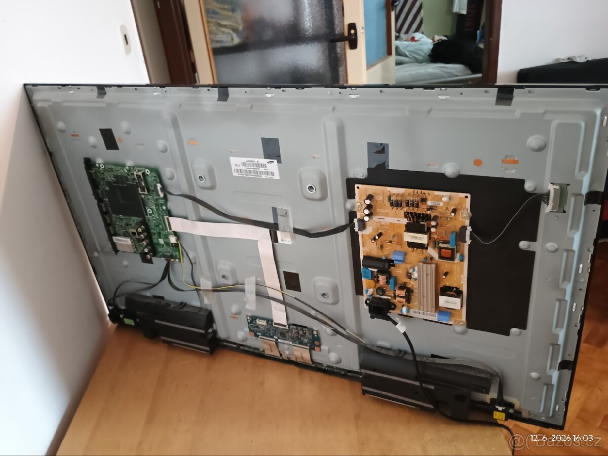 Samsung UE43j5572SU - 5