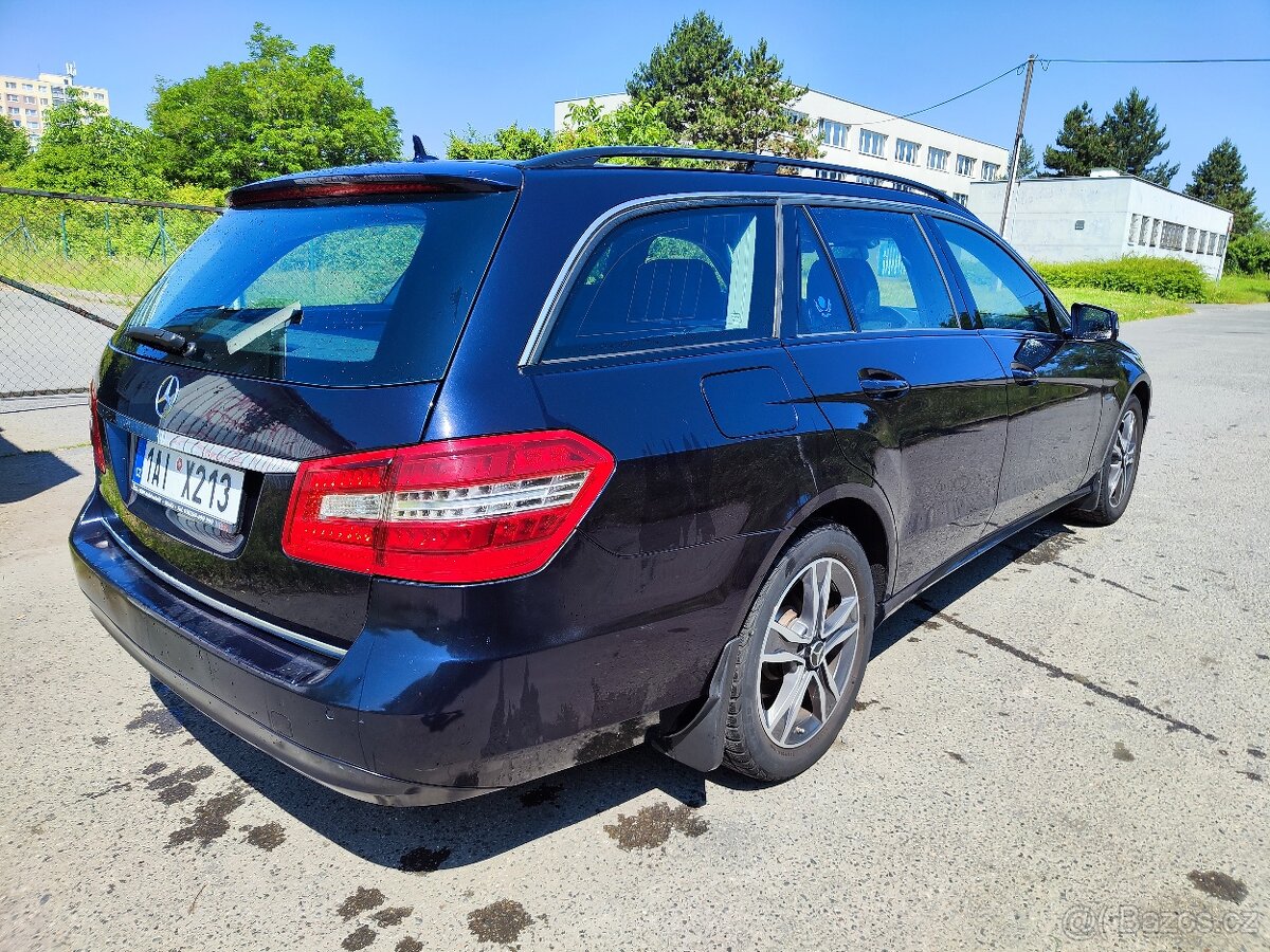 Mercedes - 5