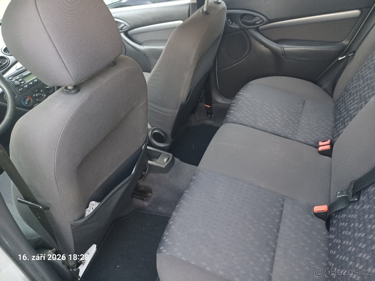 Ford Focus 1.6 (2001) 74kW - 5