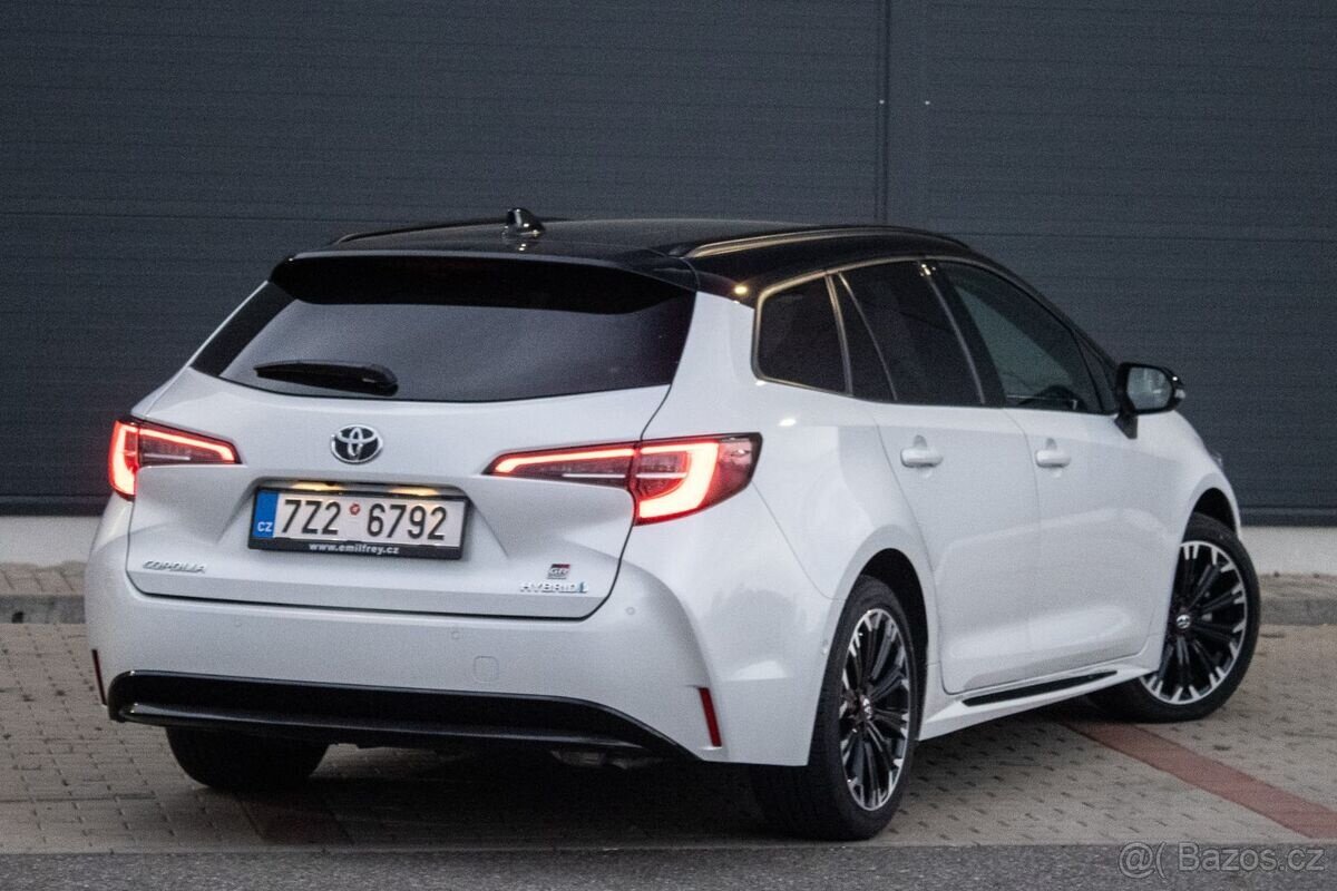 Toyota Corolla 1.8 hybrid e-CVT 2023 - 5