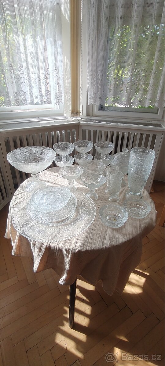 Lisované sklo P. Pánek - 5