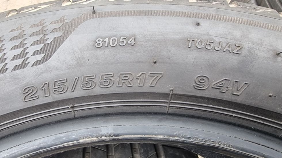 Letní pneu 215/55/17 Bridgestone - 5