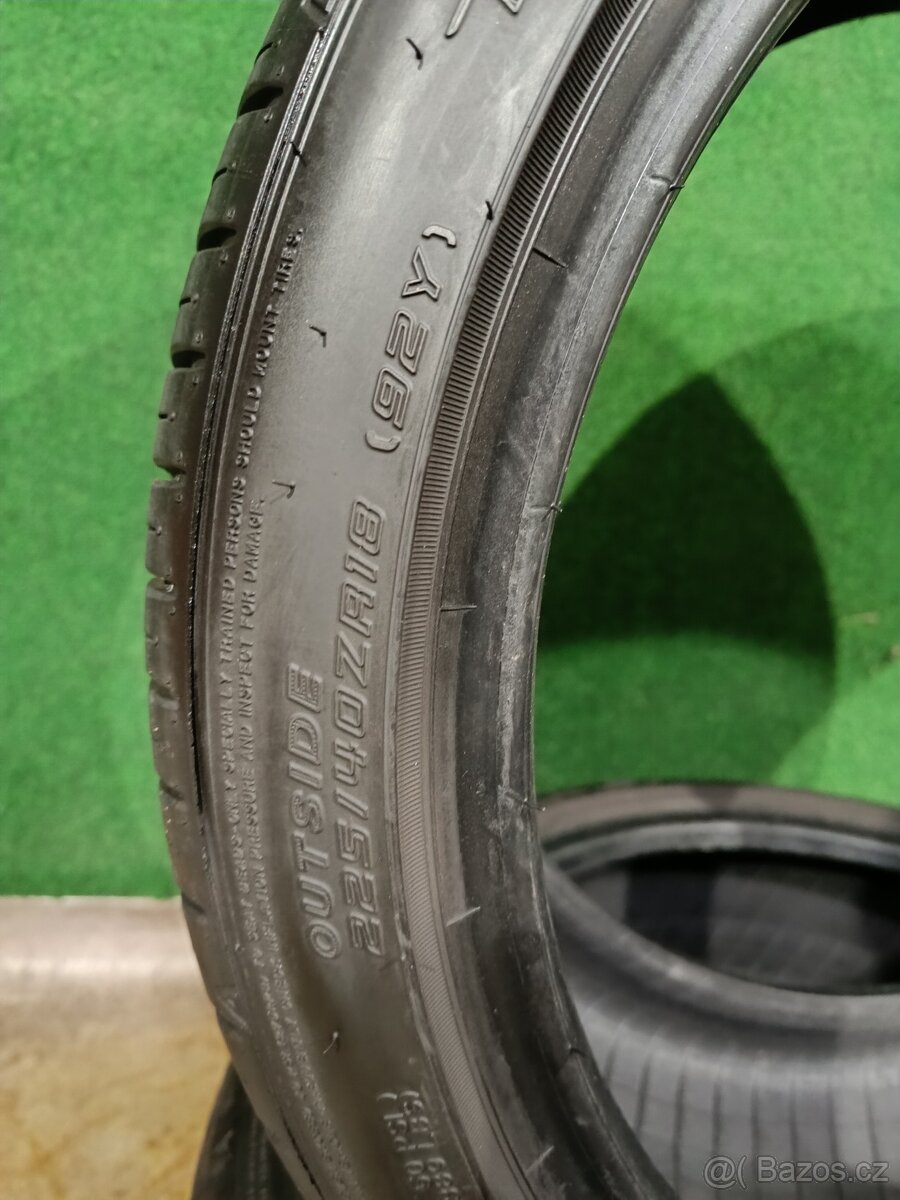 2ks letni 225/40 r18 Falken - 5