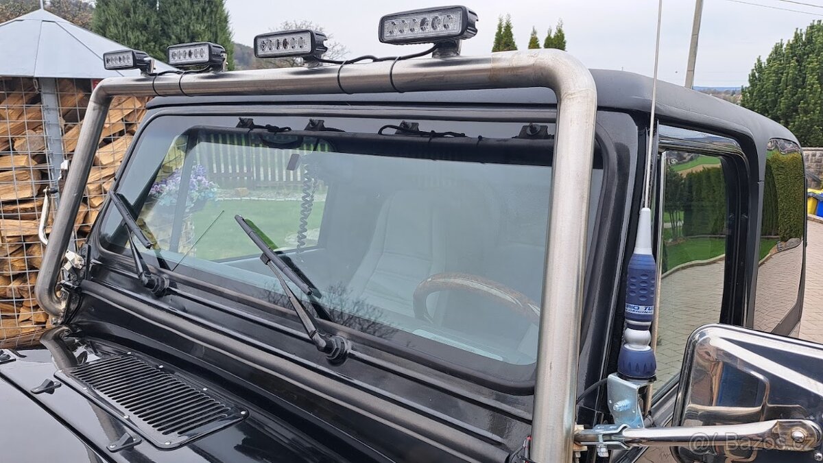 Jeep Wrangler YJ