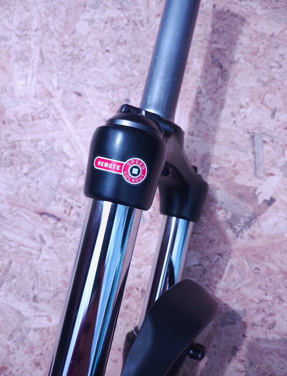 Odpružená vidlice SR Suntour XCM30, 29" - 5