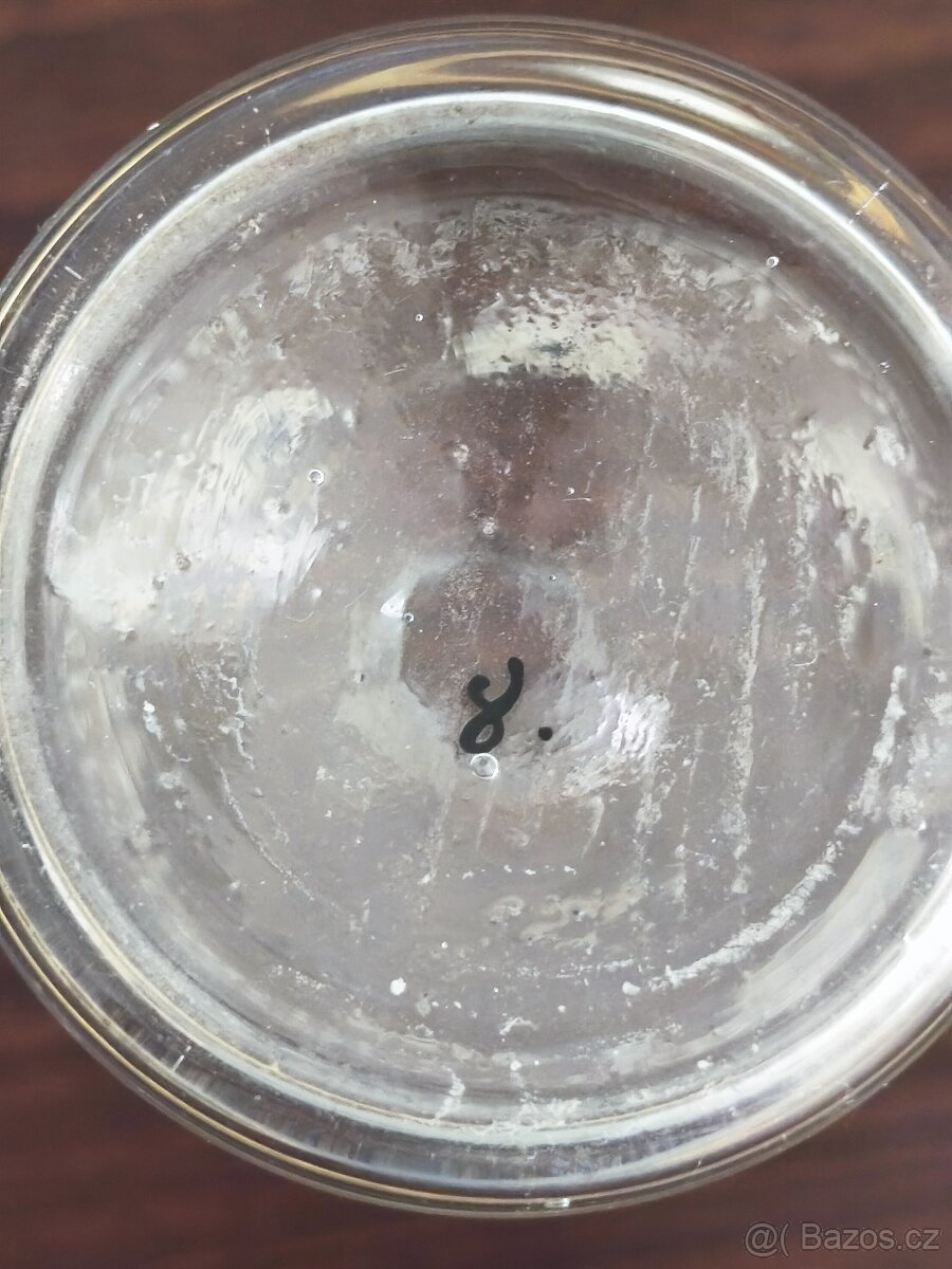 Starší skleněná karafa / vázička s ručně malovanou výzdobou - 5