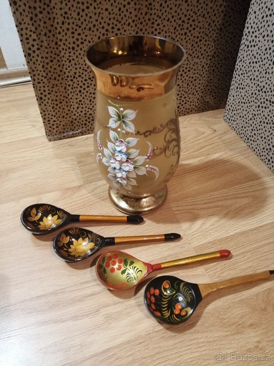 Váza novoborské sklo - 5