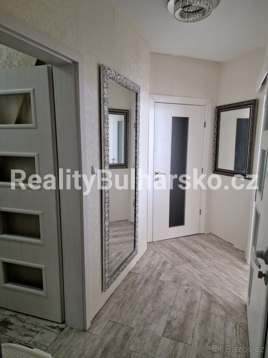 K prodeji velmi prostorný třípokojový apartmán 3+kk 114m² - 5