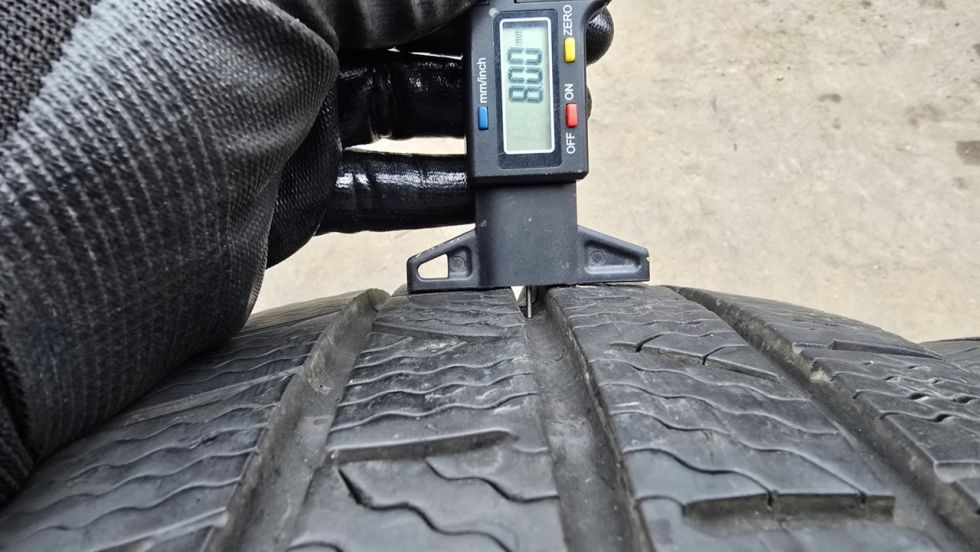 Zimní pneu 205/65/16c Pirelli - 5