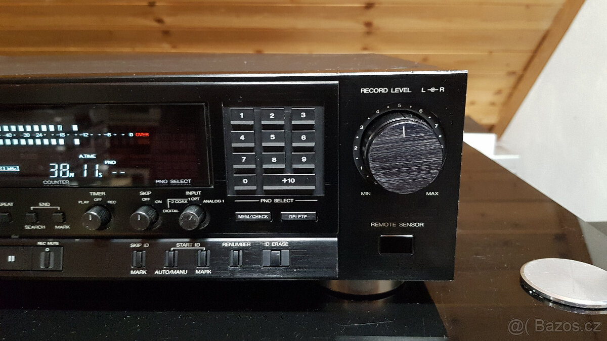 Aiwa XD-S1100 DAT recorder - 5