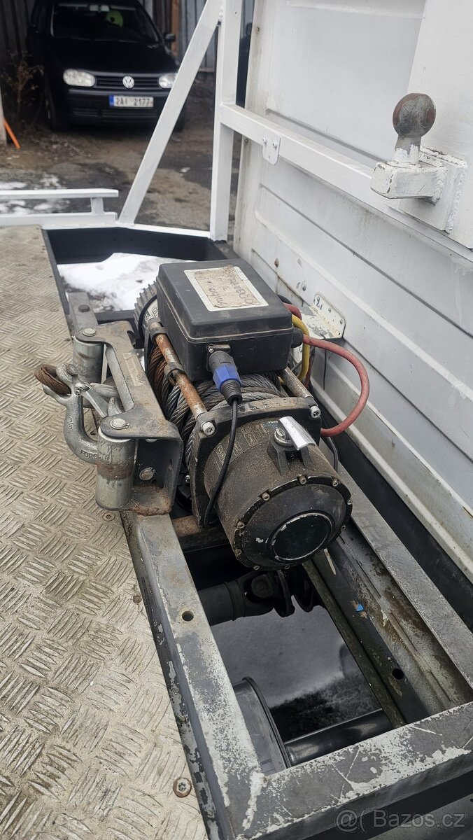 Mercedes Sprinter 412D Odtahovka - 5