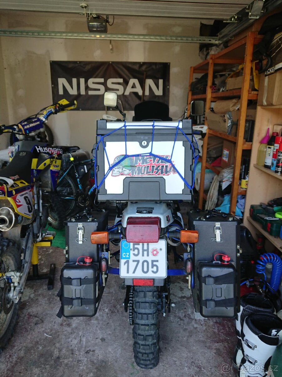 Suzuki DR 650 RSE