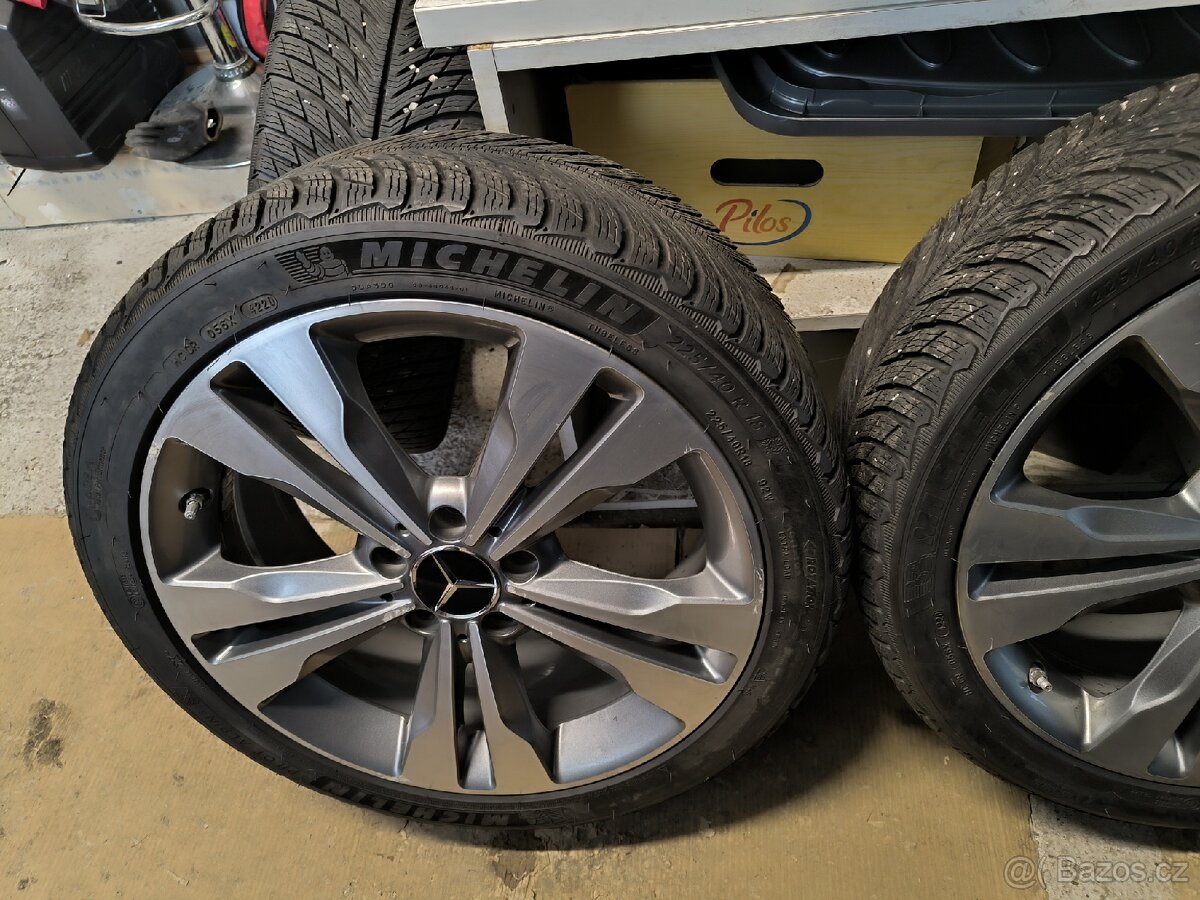 ALU kola Mercedes C 5x112 r18 Originál,zim.pneu98%+TPMS - 5