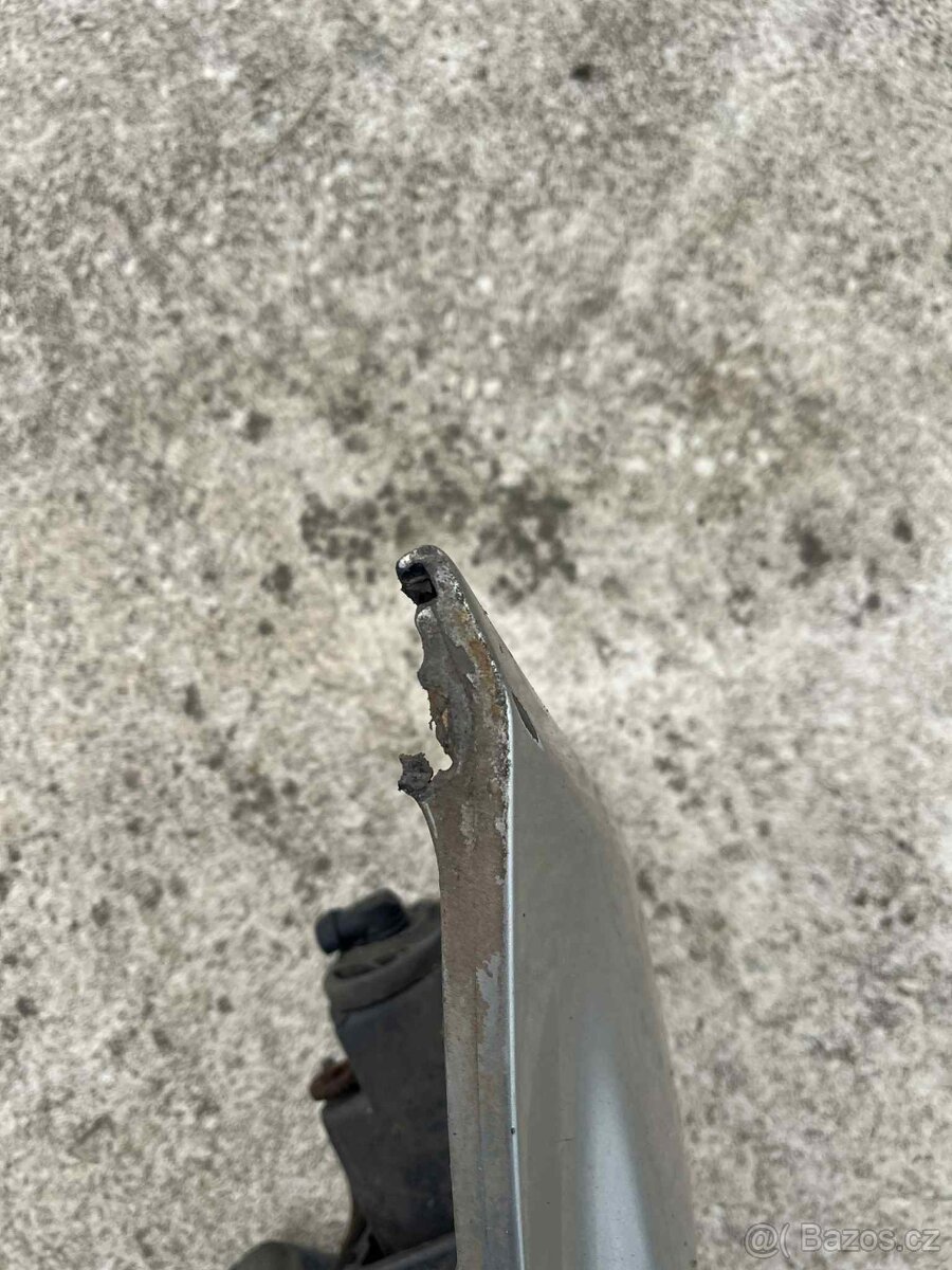 Lexus is200 predný nárazník plus hmlovky - 5