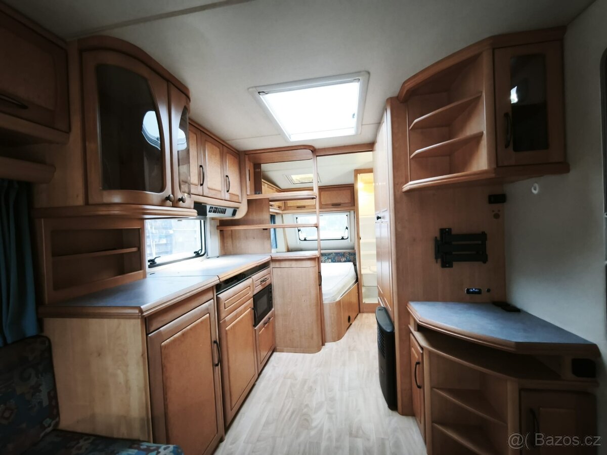 Hobby 540, SOLÁR, předstan, 100km/hod, zateplený na zimu - 5