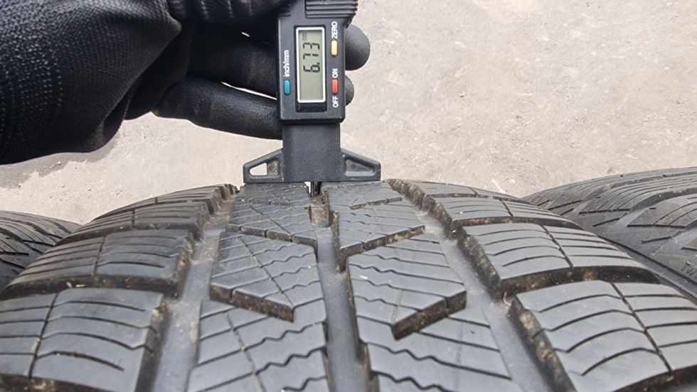 Zimní pneumatiky 225/55/17 101V XL Barum - 5