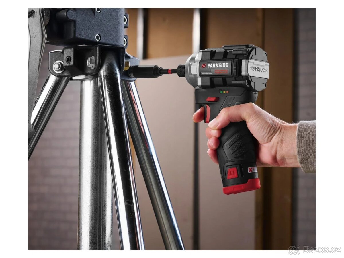 Nová sada 12V šroubovák + utahovák + 2 baterie + nabíječka - 5