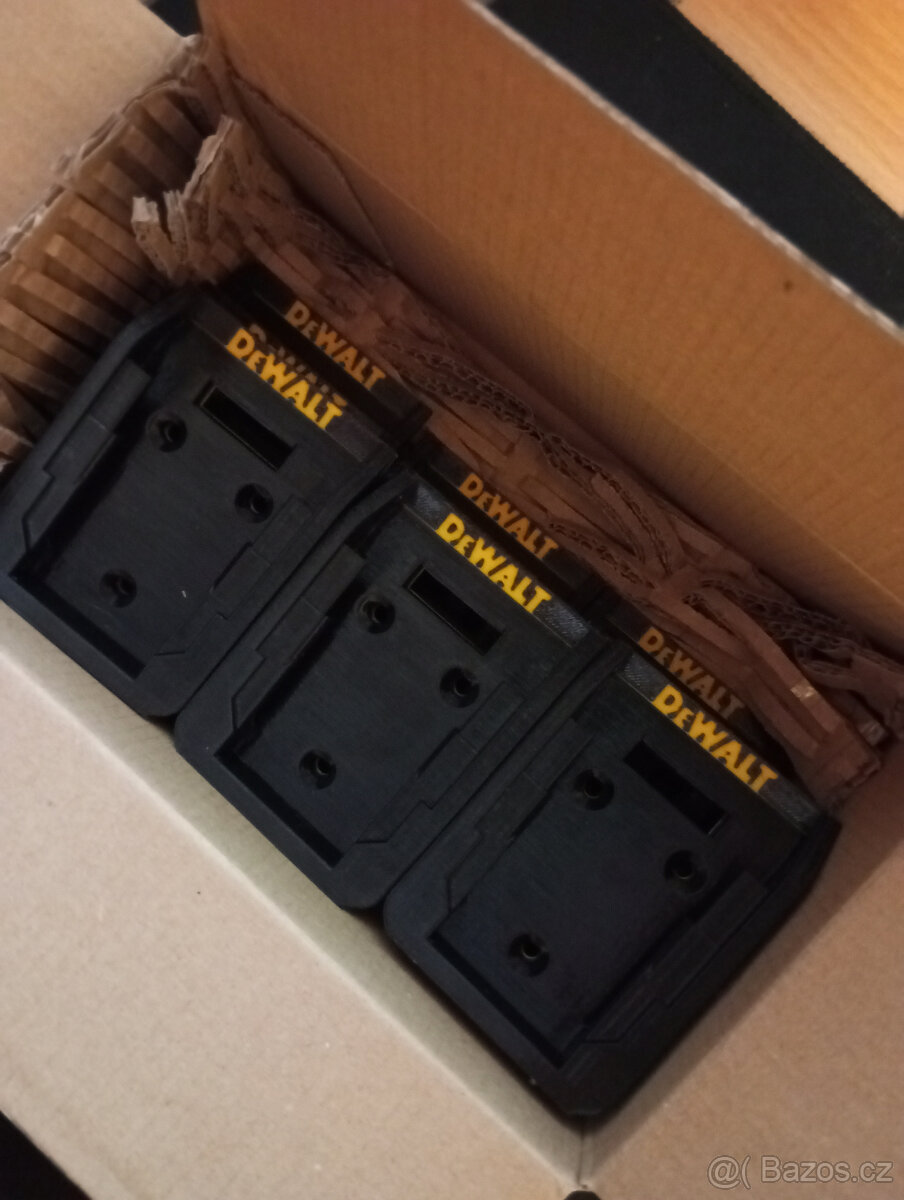 Držák baterie/akumulátoru DeWalt 18/20v - 5