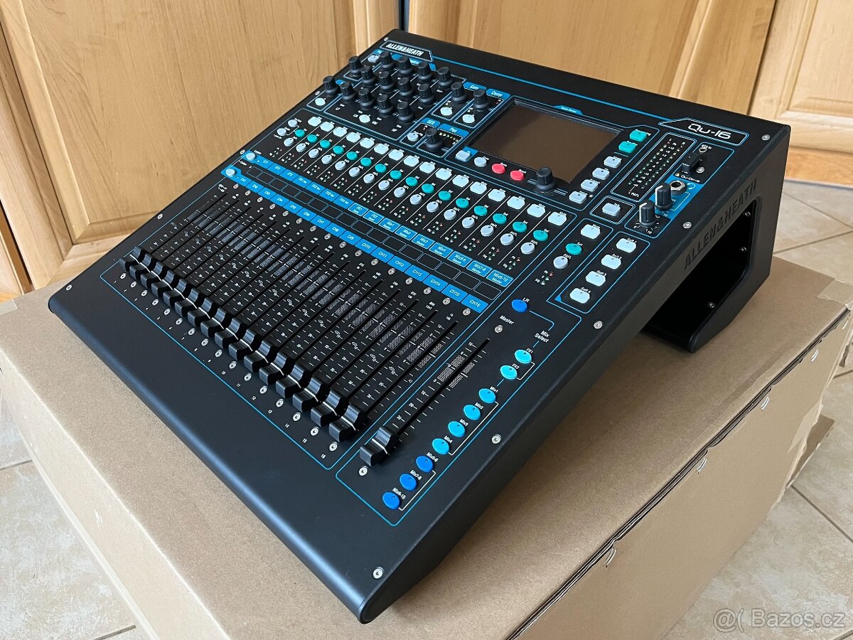 Allen Heath QU16 - 5