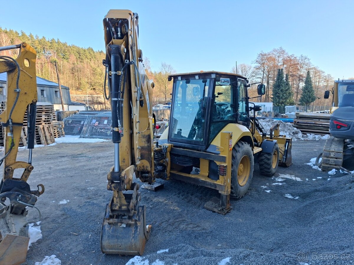 CATERPILLAR 432 4X4 - 5