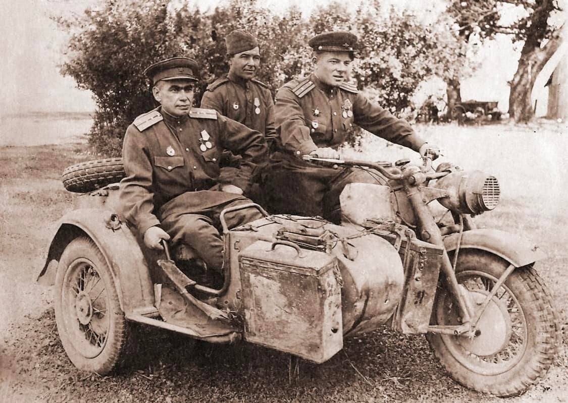 Bmw R75 nebo Zundapp KS 750 - 5