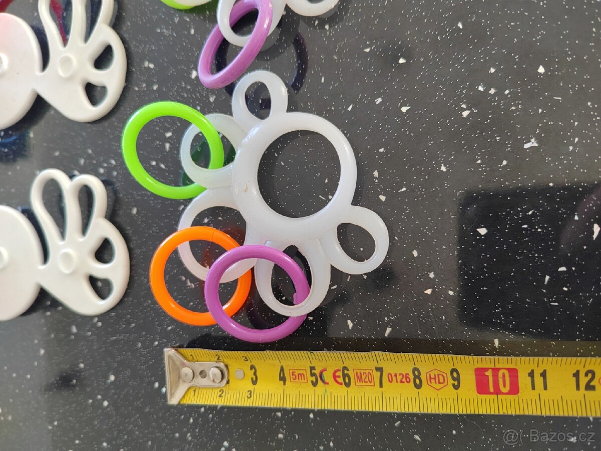 Retro chrastitka - 5