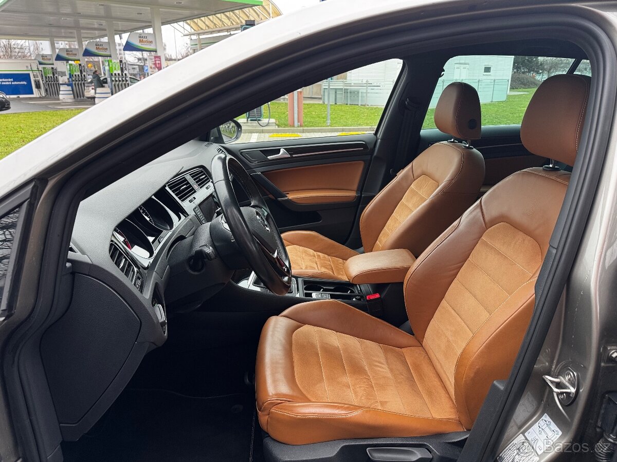 Volkswagen Golf 1.4 TSI 92kw, Edice 40 let, Výbava - 5