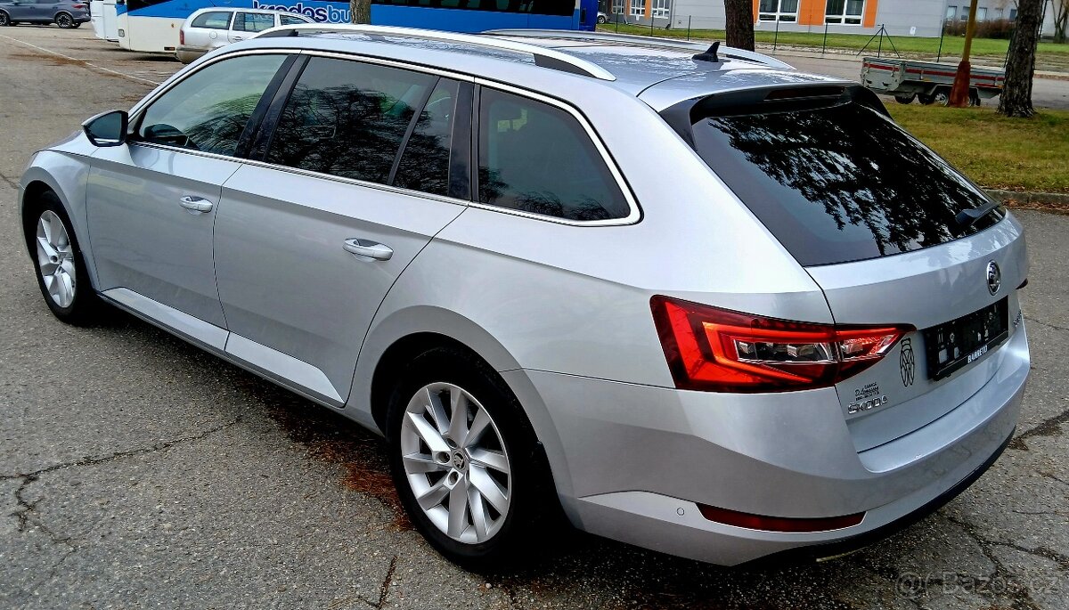 Superb Combi III, 2.0 Tdi STYLE. - 5