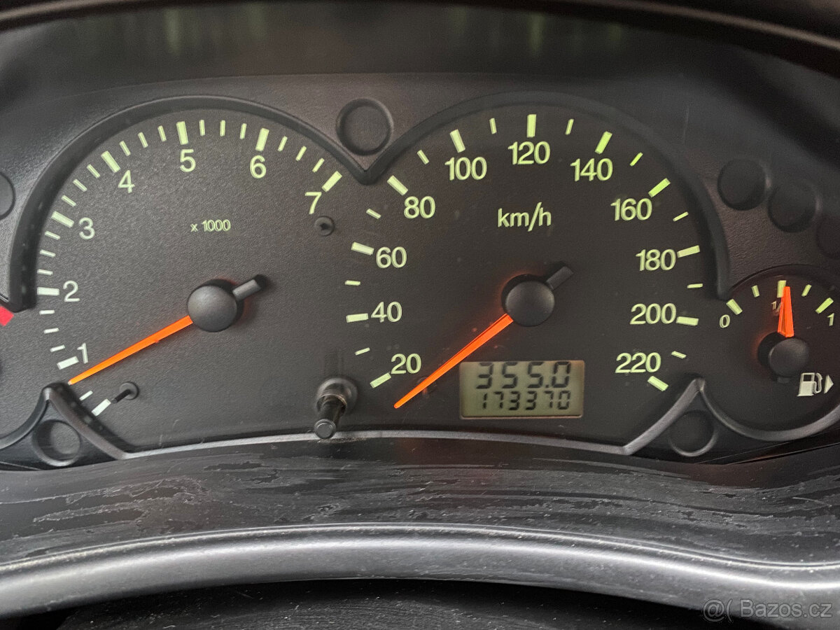 Prodám Ford Focus 1.6 ZETEC (benzín) - 5