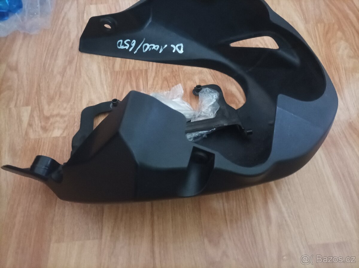 Kryt pod motor Suzuki Dl 1000 - 5