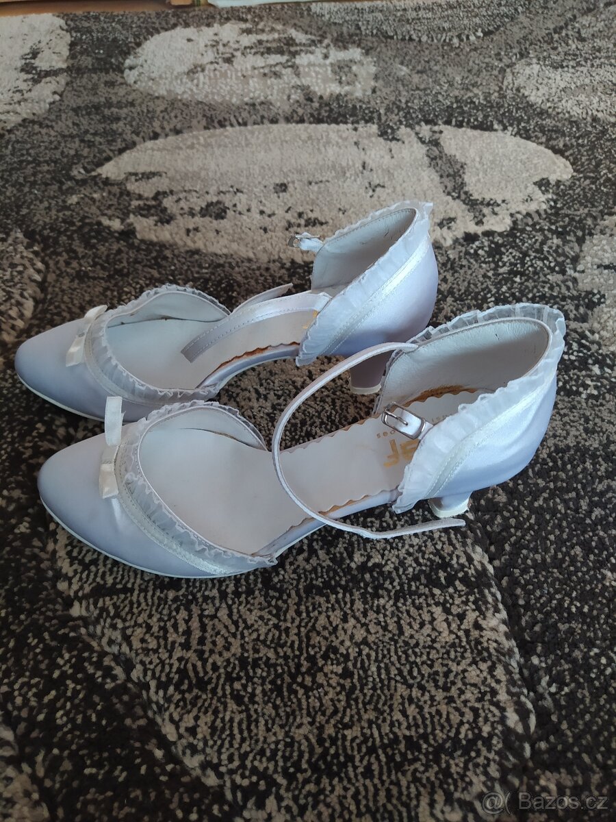 Bílé/svatební boty vel. 38 - 5