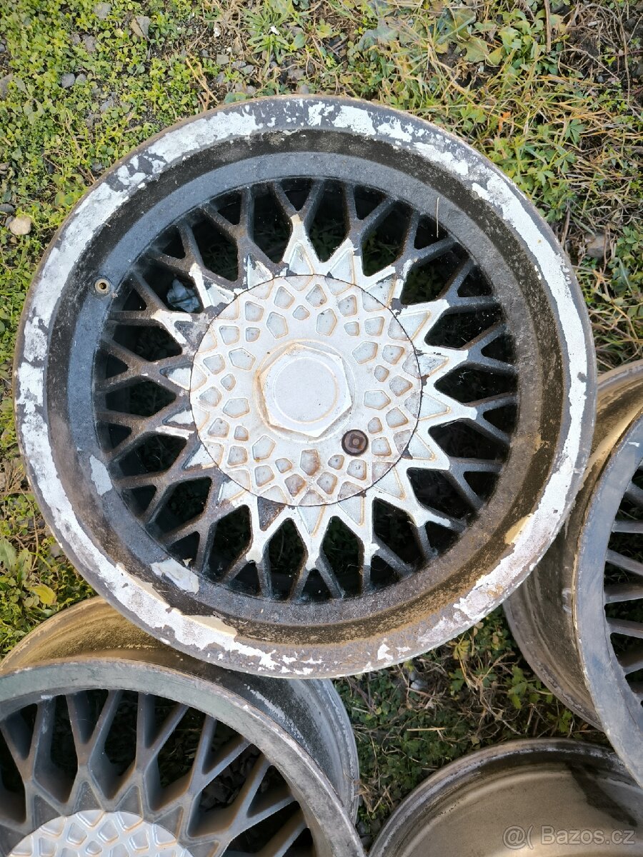 Sierra Cosworth R15 4x108 - 5