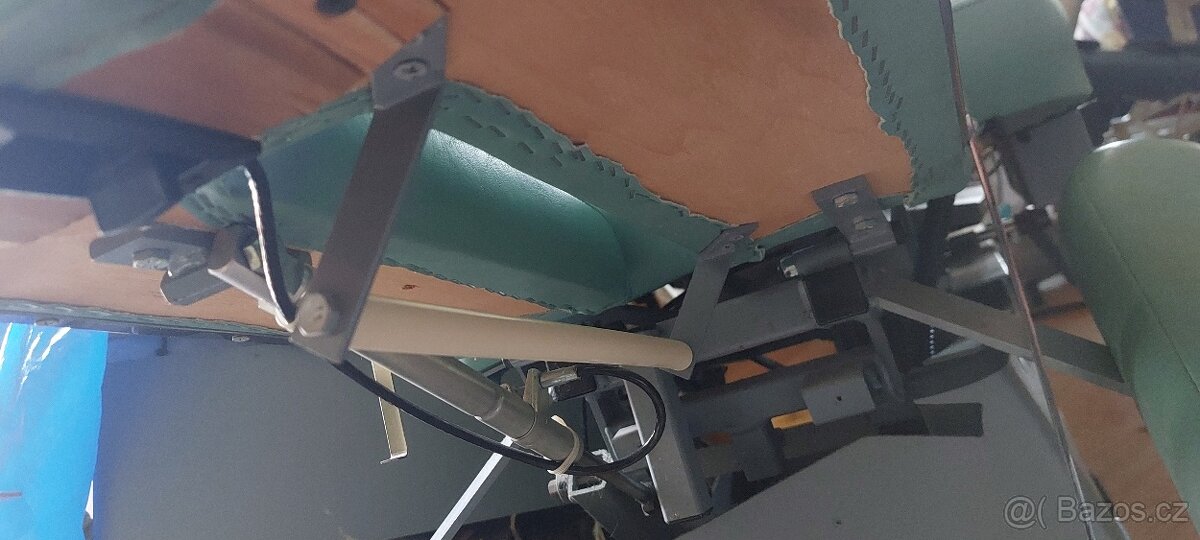 Chiroprakticke masážne lehátko, Kozmetické - 5