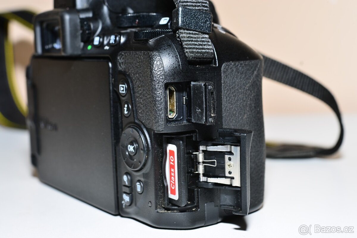 Nikon D5500 + příslušenství ( 11xxx exp.) - 5