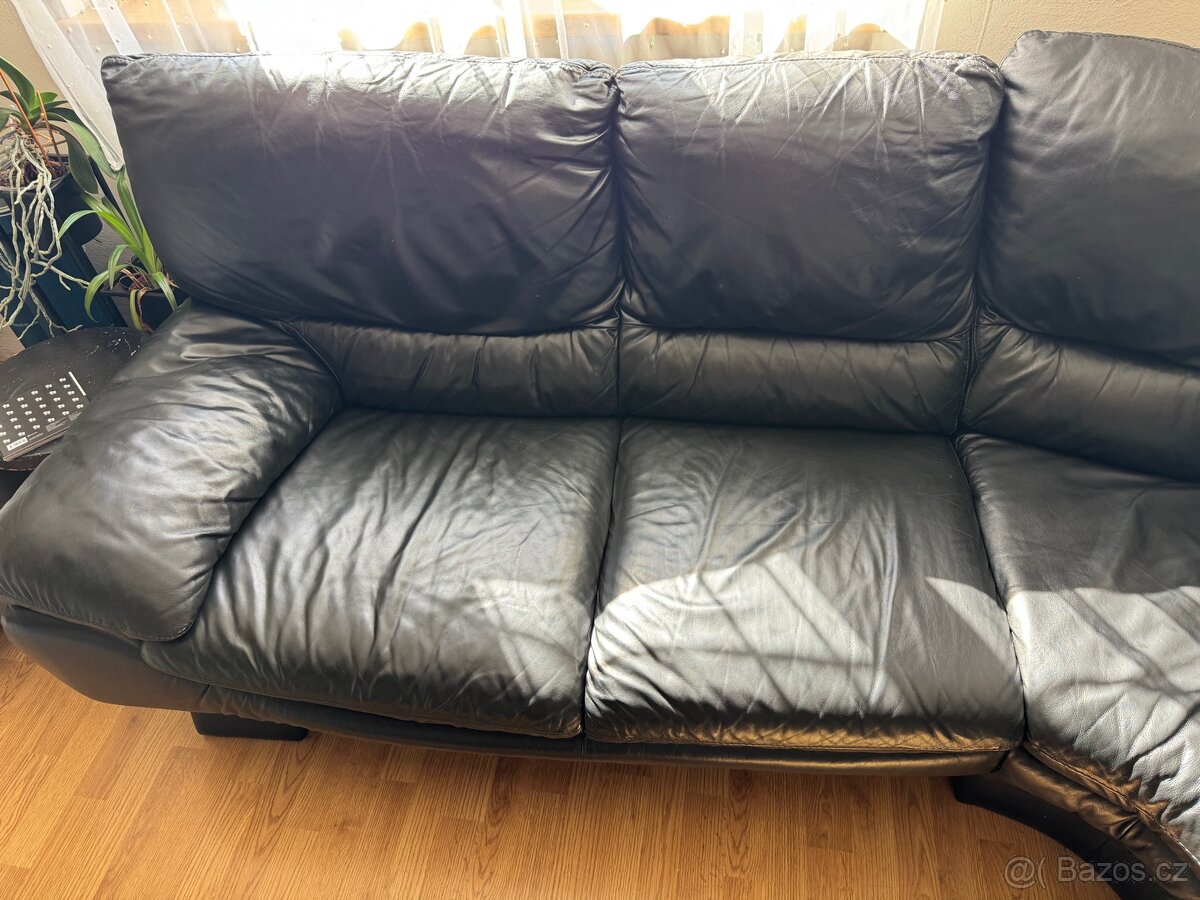 Černý kožený gauč / pohovka - 5