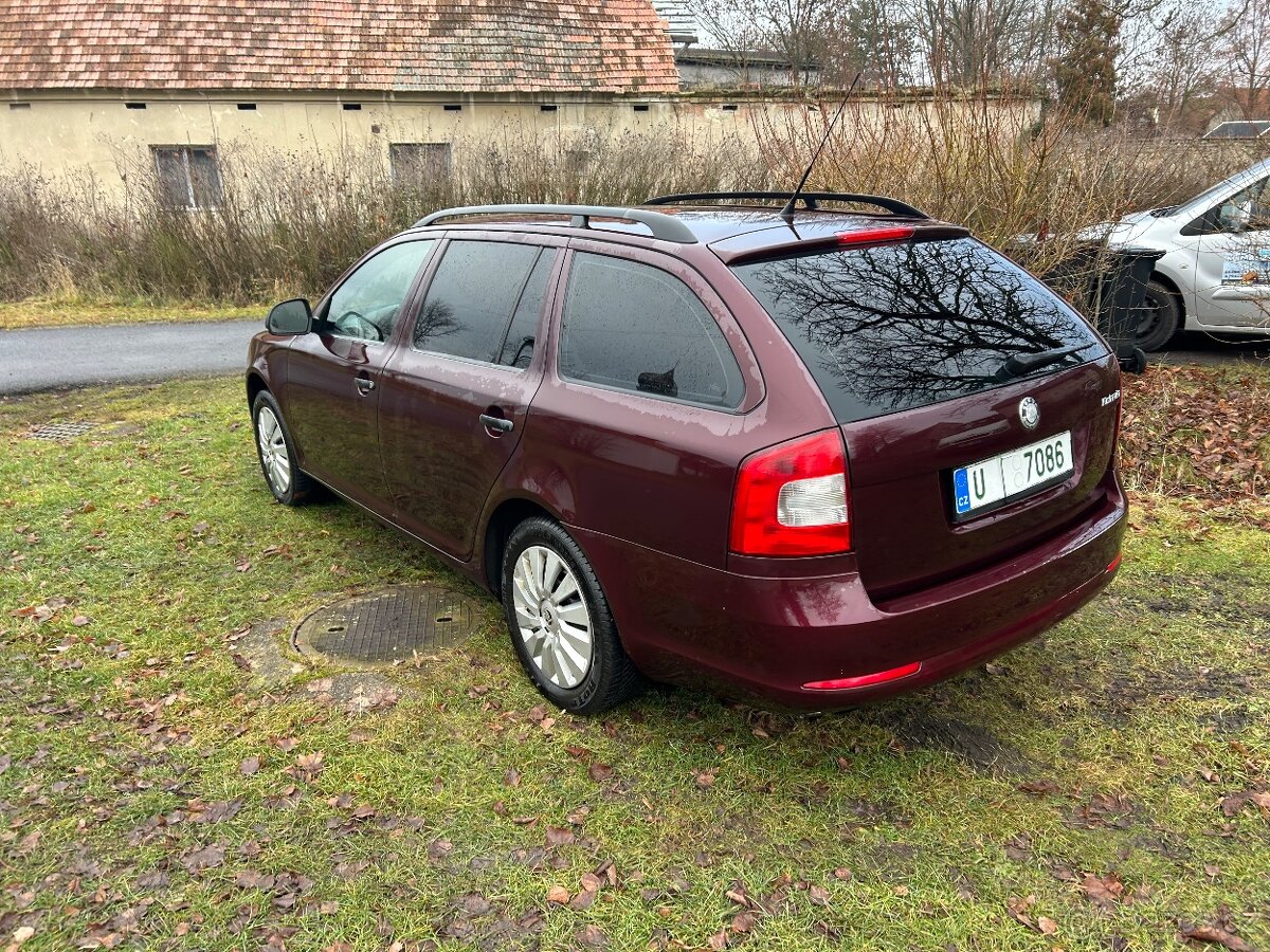 Škoda Octavia combi 1.2 tsi 77kw facelift 2010 - 5