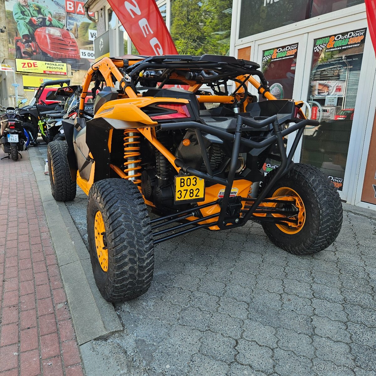 CAN-AM Maverick XRC Turbo,najeto pouze 943 km, PO SERVISU