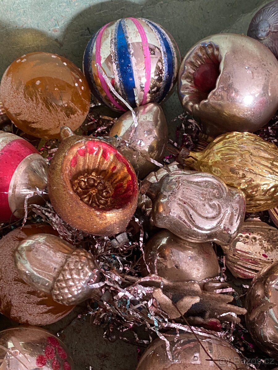 staré vánoční ozdoby světýlka baňky vánoční ozdoby - 5