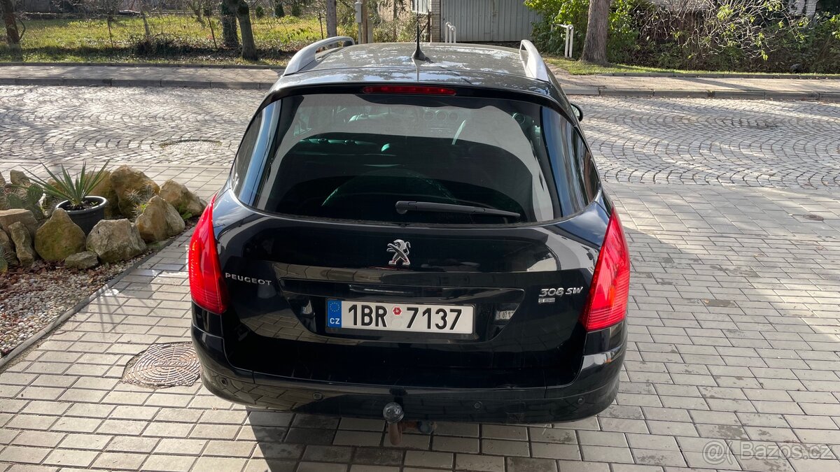 Peugeot 308 SW, 1.6 HDI, 7 míst, top výbava - 5